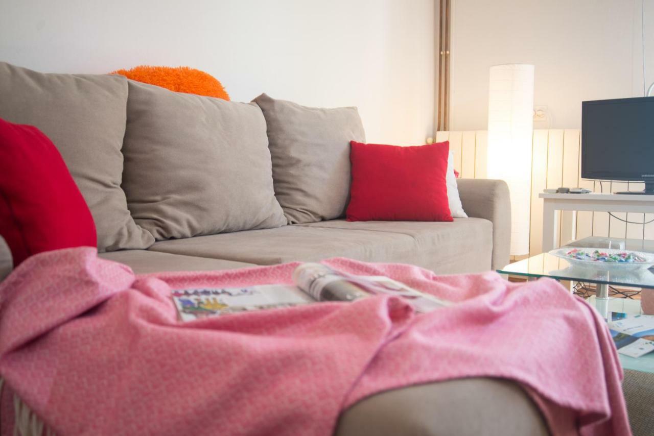 Leona Apartment คราลเยวีจา ภายนอก รูปภาพ